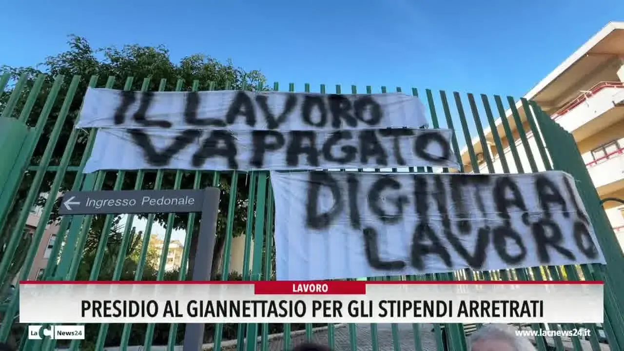 Presidio al Giannettasio per gli stipendi arretrati