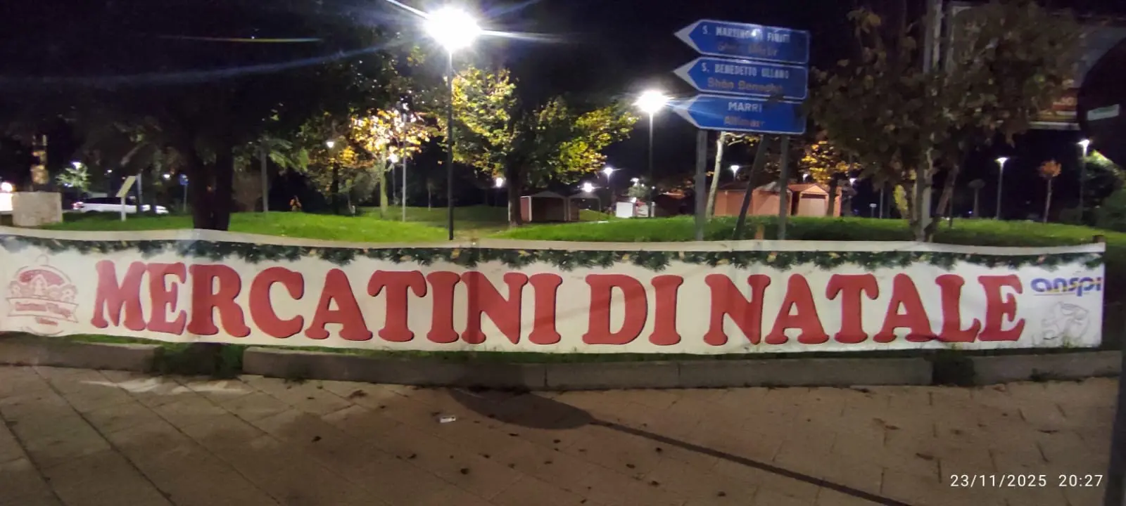 A Taverna la villa comunale diventa un magico Christmas Village 2025\n