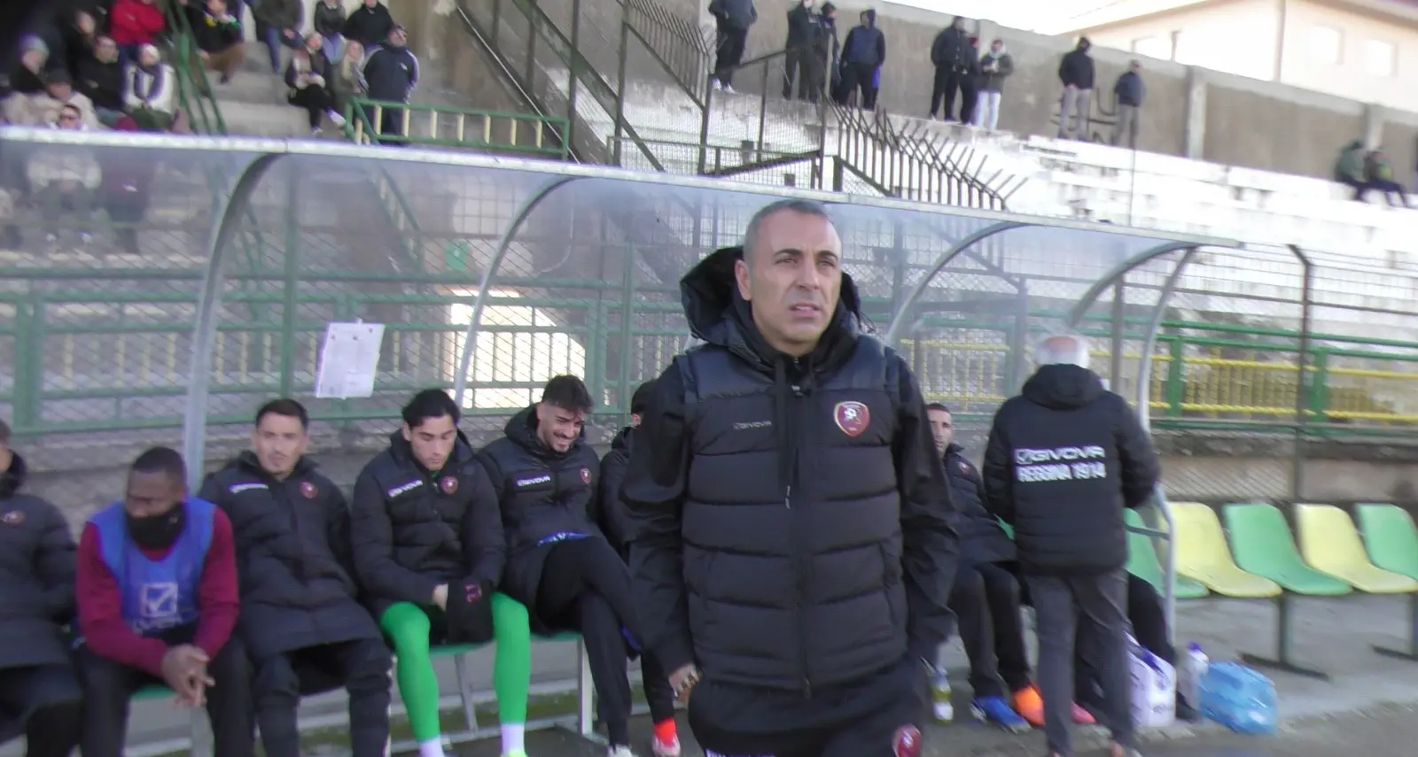 «Meglio brutti, sporchi e vincenti»: la Reggina di Torrisi si veste di umiltà e prova a ritrovare il legame con la sua gente\n