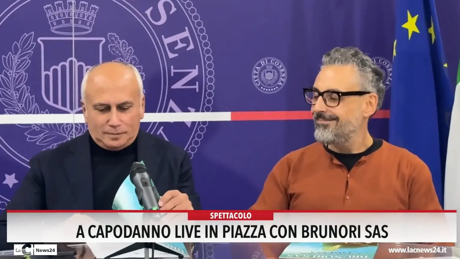 A Capodanno live in piazza con Brunori SAS