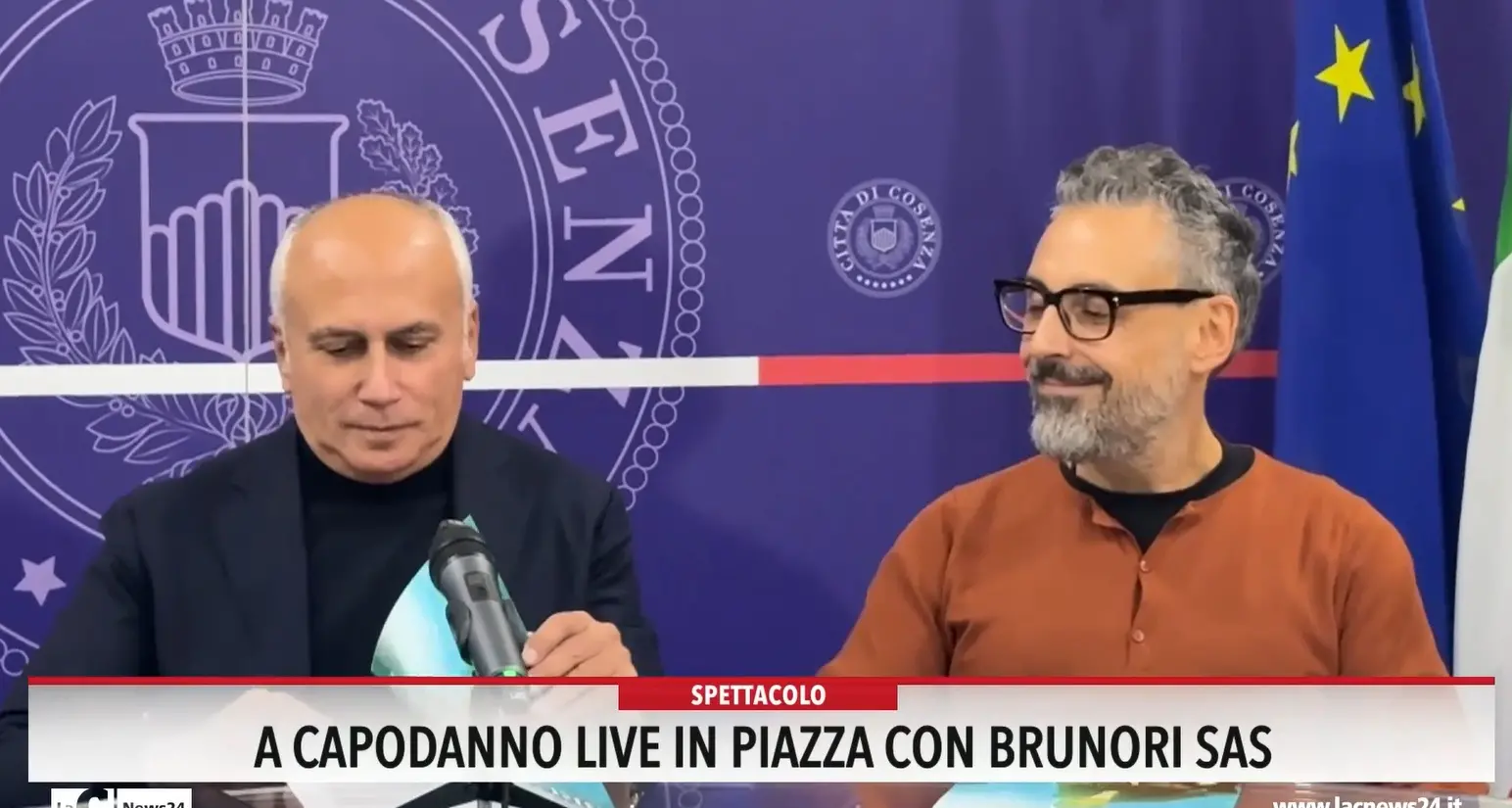 A Capodanno live in piazza con Brunori SAS