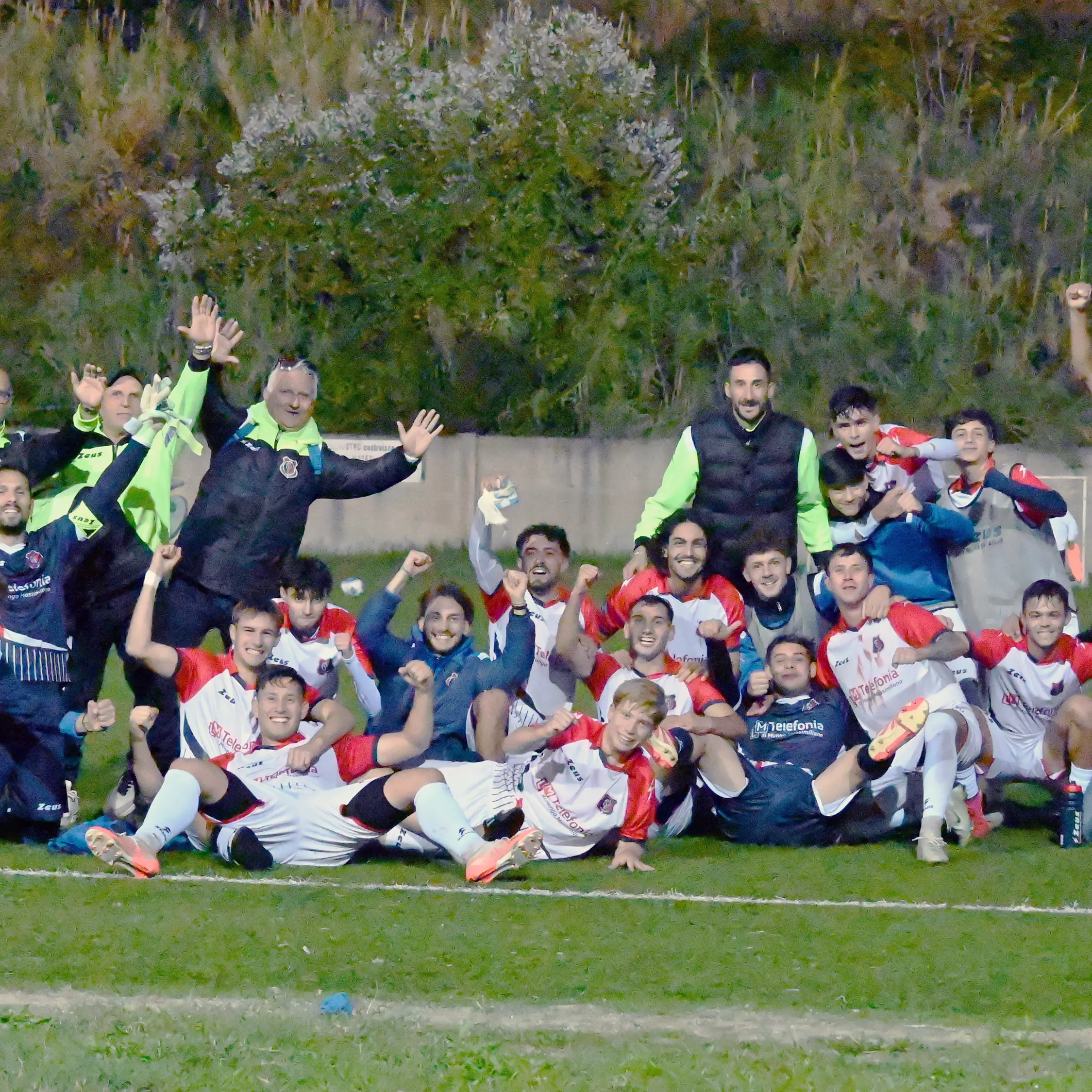 Coppa Italia Dilettanti, la Promozione sfida l’Eccellenza. Semifinali al via, Altomonte RC e Deliese ci credono\n