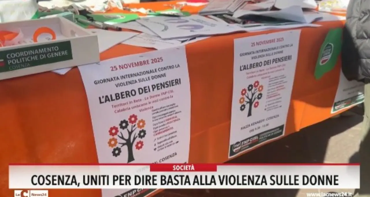 Cosenza, uniti per dire basta alla violenza sulle donne