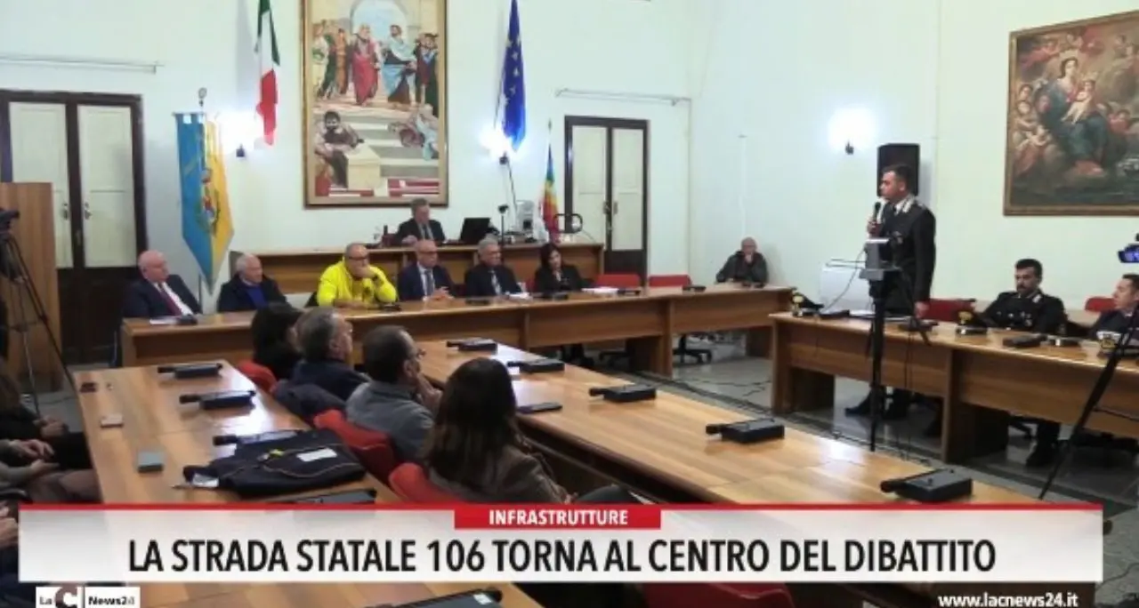 La strada statale 106 torna al centro del dibattito