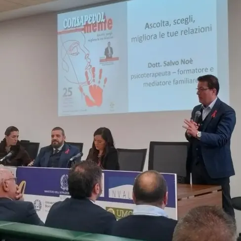 Violenza sulle donne, alla Regione l’evento ConsapevolMente: «Fenomeno che riguarda l’intera comunità»\n