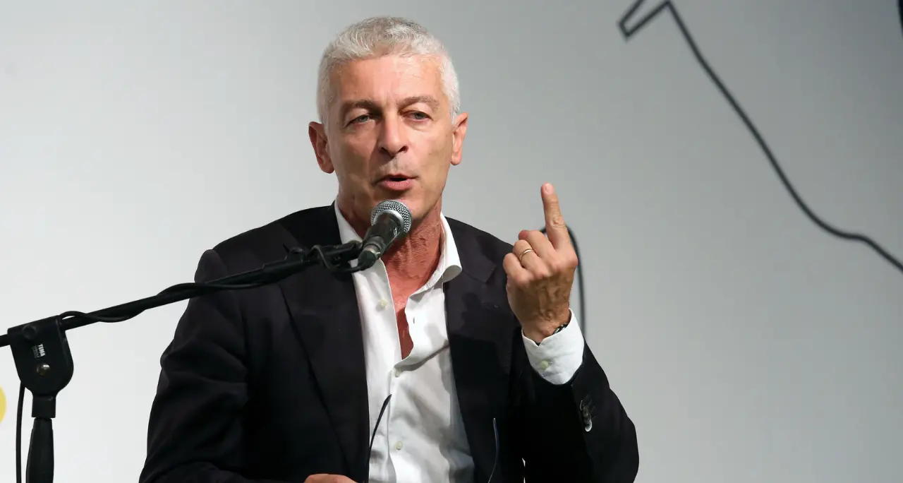 Voto nei Comuni sciolti per ‘ndrangheta, l’ex presidente dell’Antimafia Morra: «Ad Acquaro astensionismo “obbligato”?»\n