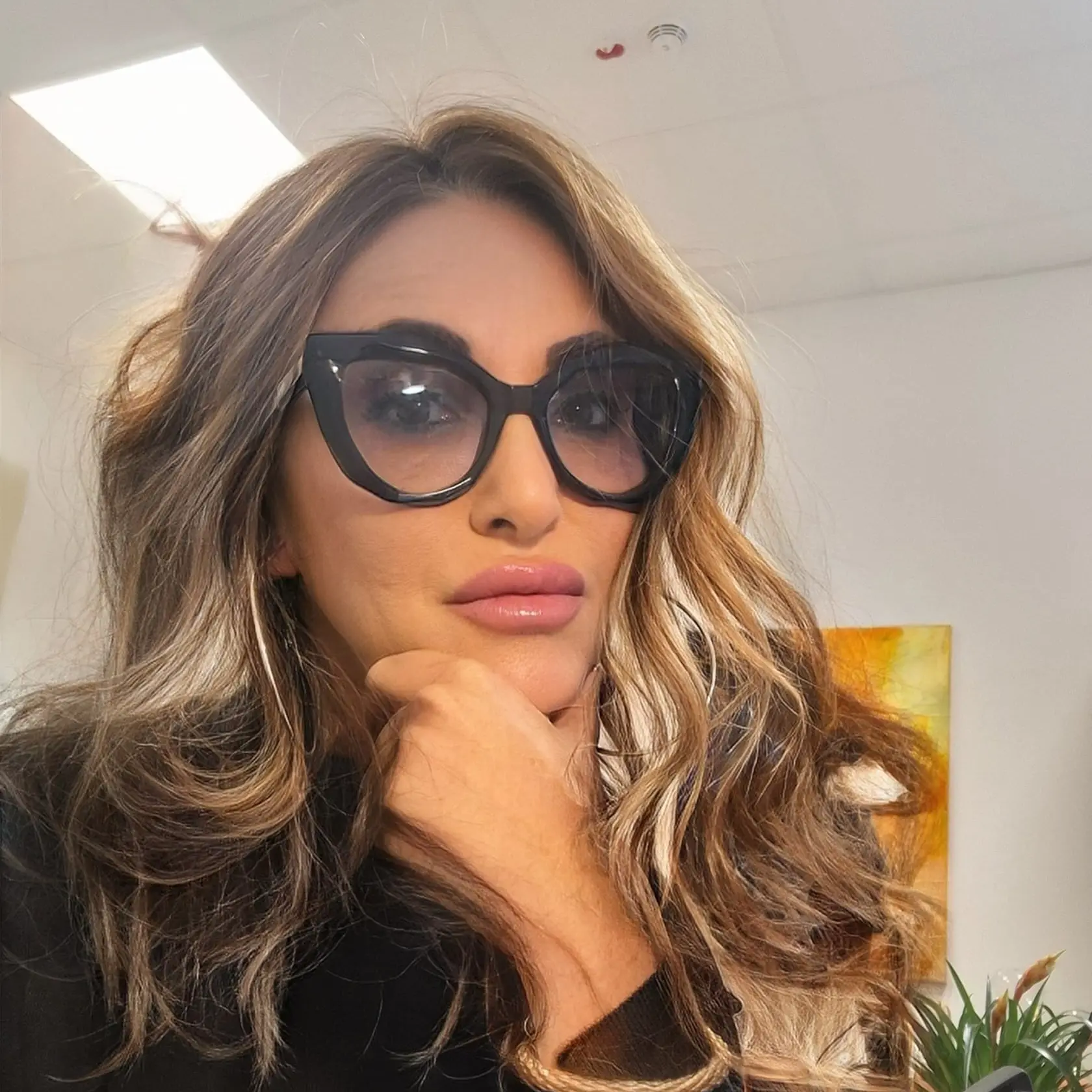 La ferita che non si vede:\u00A0Lui parla, lei si spegne. La violenza invisibile che distrugge le famiglie\n