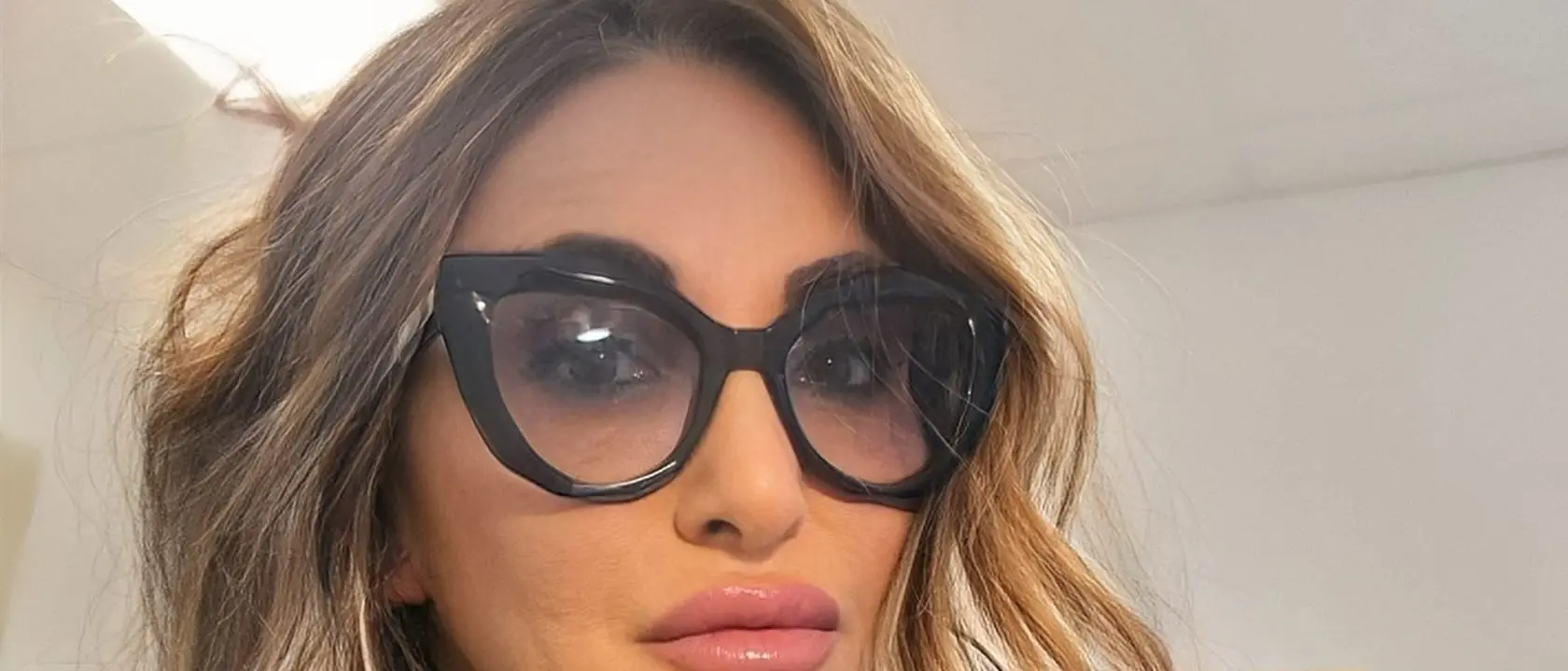 La ferita che non si vede:\u00A0Lui parla, lei si spegne. La violenza invisibile che distrugge le famiglie\n