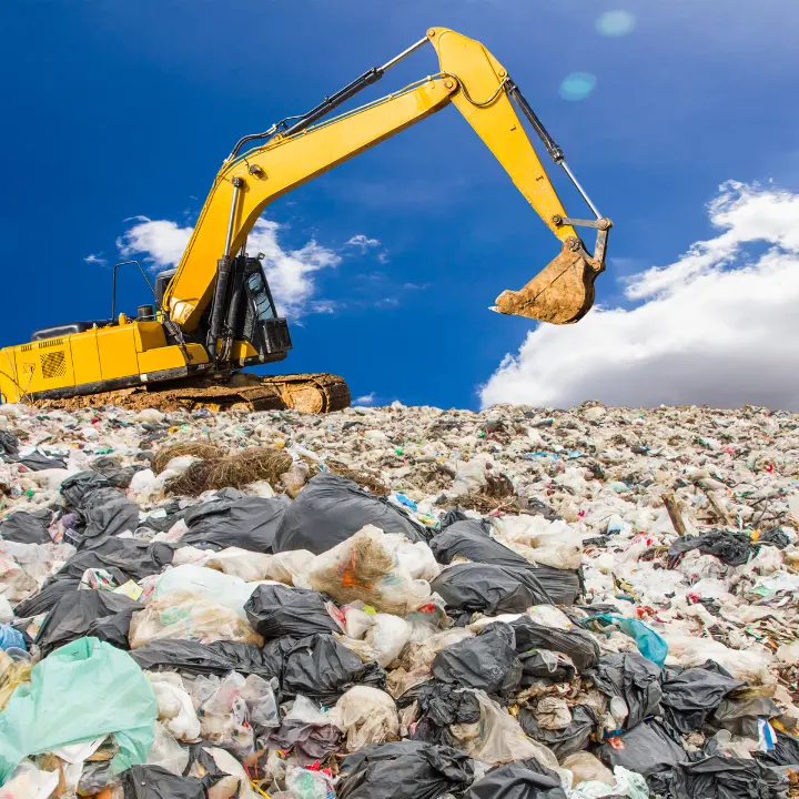 Regione Calabria, al via la maxi-bonifica delle ex discariche: emanato il decreto da 49,7 milioni\u00A0\n