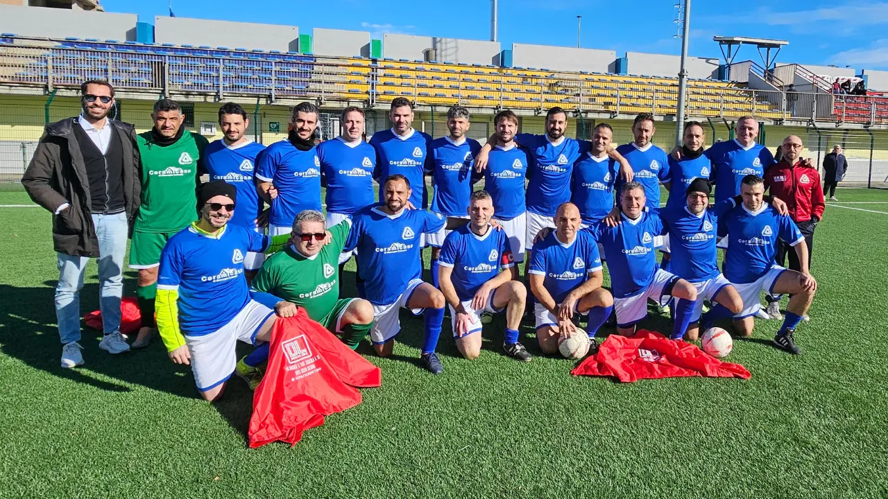 Calcio, gli architetti vibonesi raggiungono la finale nella Conference League delle Professioni ma perdono ai rigori contro i veterinari pugliesi\n