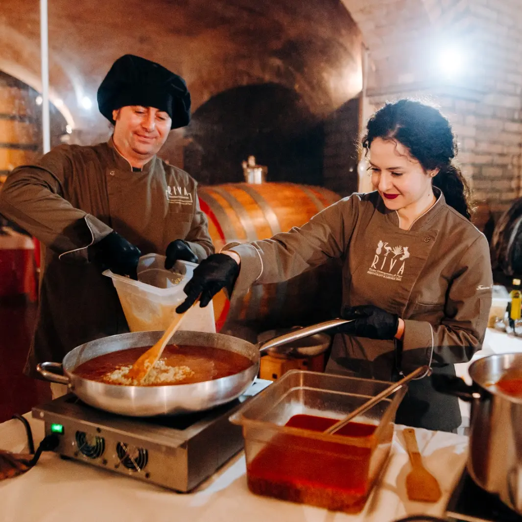 Riva in Tour: l’esperienza del Riva Restaurant che ti raggiunge ovunque tu voglia\n