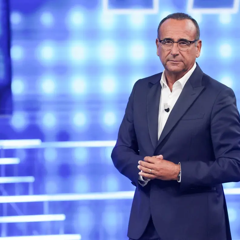 Sanremo 2026, fuga dai big e cast in bilico: l’anno più difficile del Festival di Carlo Conti\n