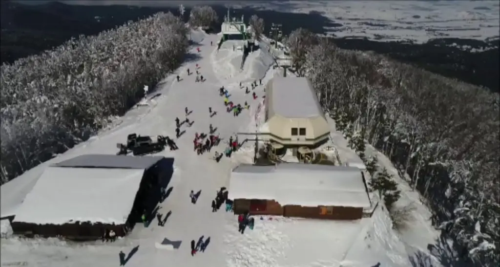 Camigliatello, piste da sci verso l’apertura? Caligiuri: «Stiamo lavorando ininterrottamente»\n