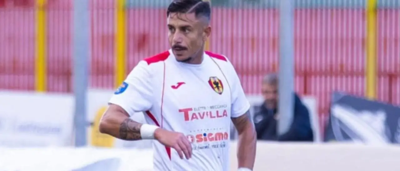 La Vibonese ospita l'Igea Virtus e l'ex Squillace. Il difensore: «Porto un bel ricordo della città, sarà stimolo per fare bene»\n