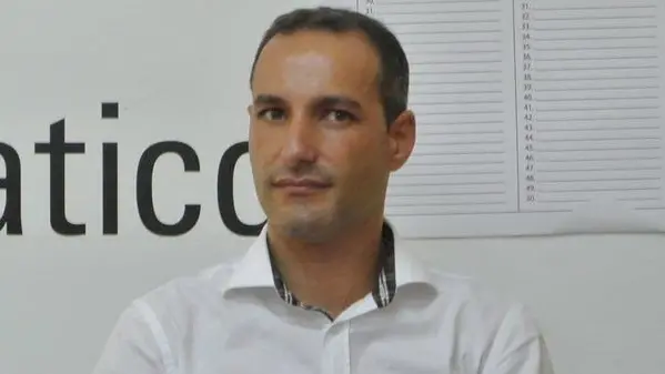 <p>Michele Laurenzano</p>\\n