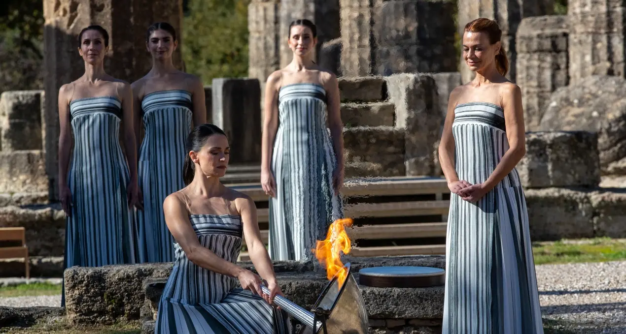 La Fiamma olimpica dei Giochi invernali pronta ad ardere anche a Vibo: ecco il percorso che faranno i tedofori\n