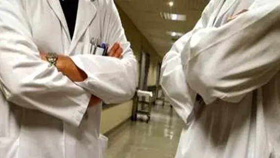 Pazienti affetti da Sclerosi Sistemica Progressiva, il Gom risponde ad Azzarà: «Affermazioni prive di fondamento»\n