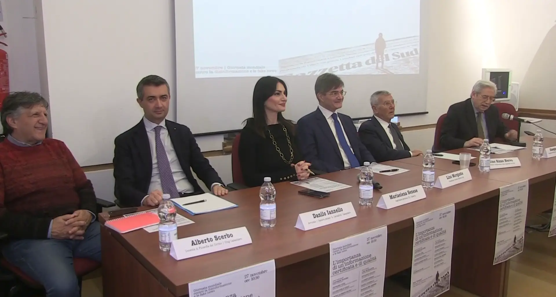 Troppe fake news tra le notizie: solo la qualità e l’affidabilità dei giornalisti può\u00A0salvare il lettore\n