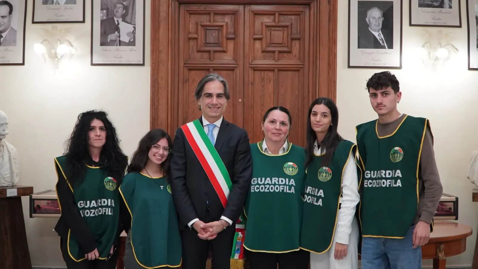 A Palazzo San Giorgio davanti al sindaco Falcomatà il giuramento di dodici nuove guardie eco-zoofile\n