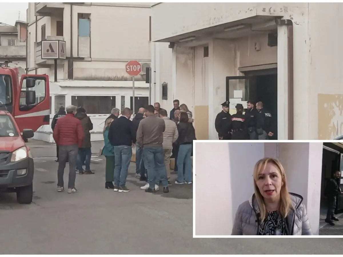 Molotov negli uffici comunali di Gioia Tauro, tragedia sfiorata in pieno giorno