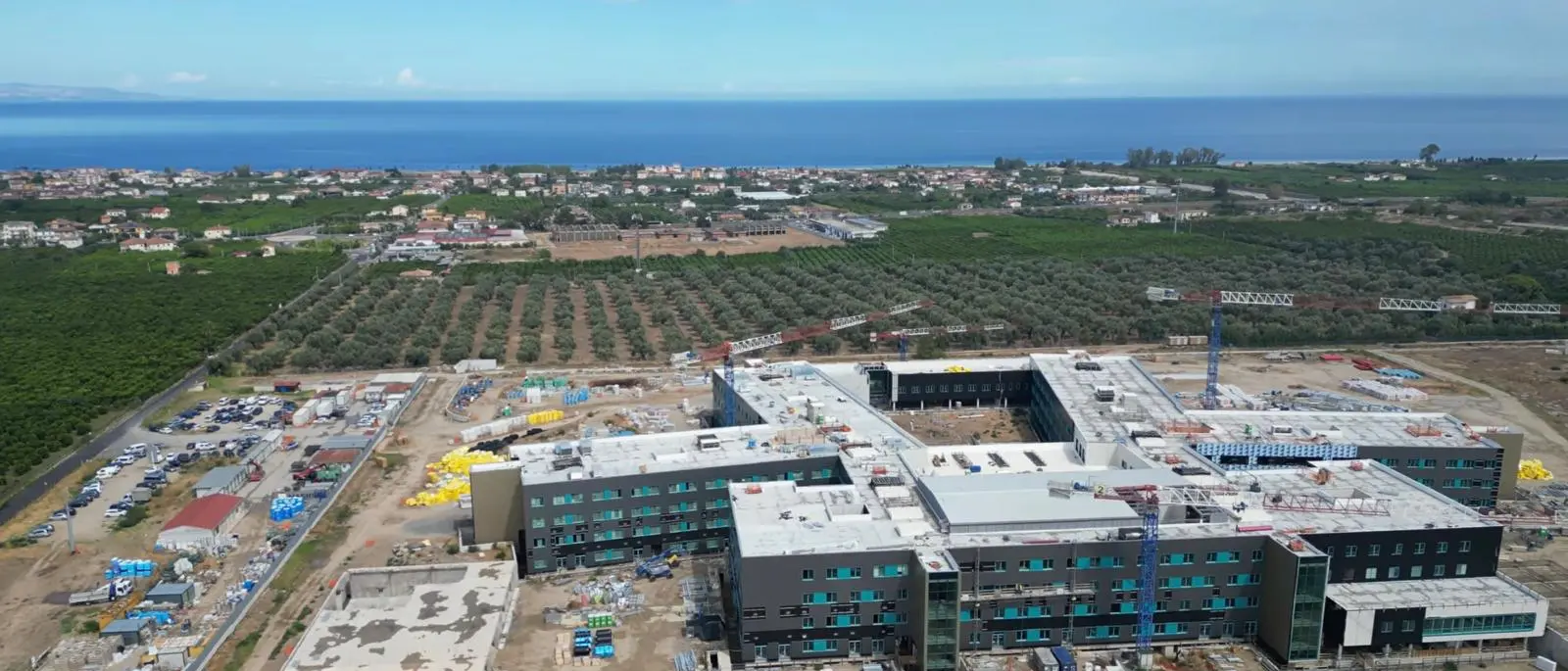 L’ospedale della Sibaritide ancora non c’è e già rischia di perdere un pezzo: non si parla più di Medicina nucleare\n