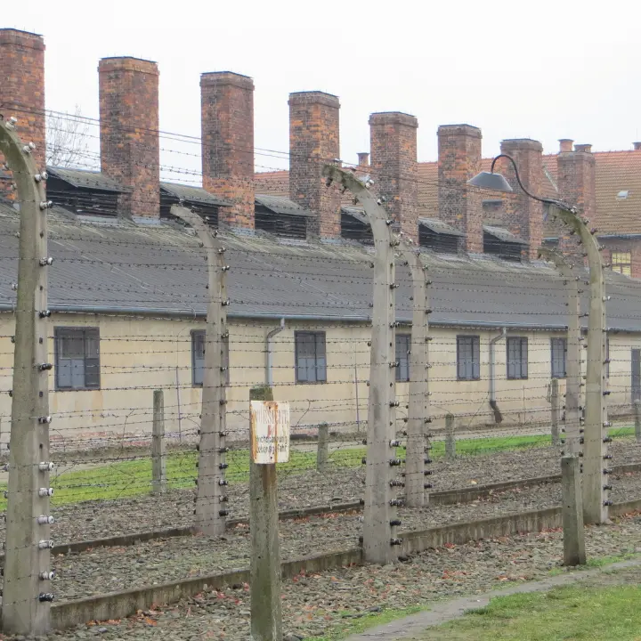 Soldato italiano catturato e internato in un lager nel 1943, la Germania ora deve risarcire gli eredi