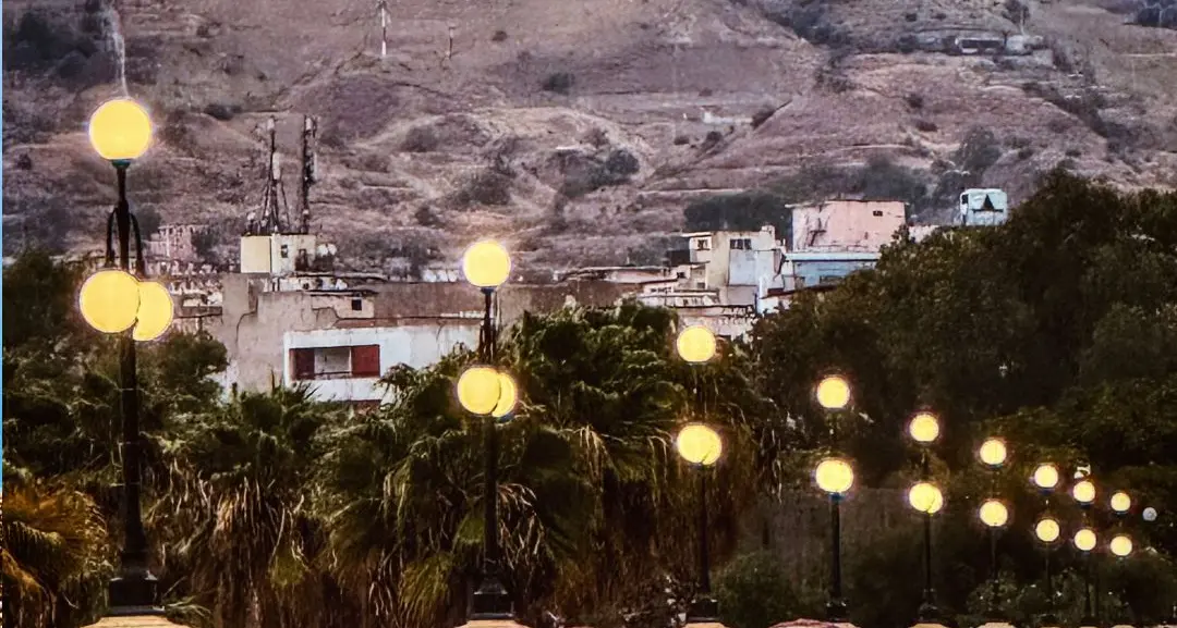 Pioggia lieve, cuore acceso\n