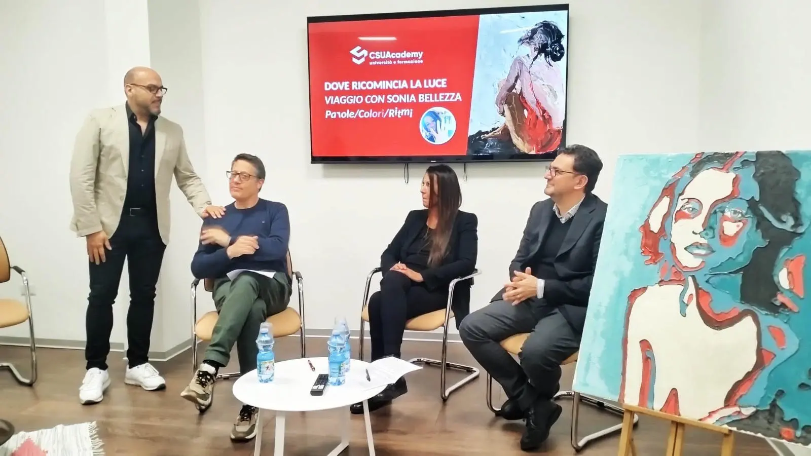 “Dove ricomincia la luce. Viaggio con Sonia Bellezza”: a San Giovanni in Fiore una mostra che parla di rinascita\n