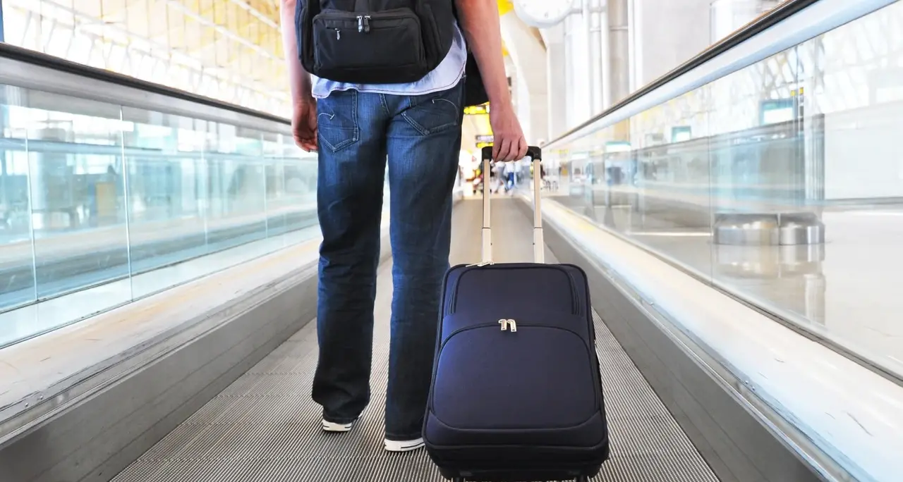 Calabria 2050: nascite col contagocce, meno laureati e intere aree fantasma