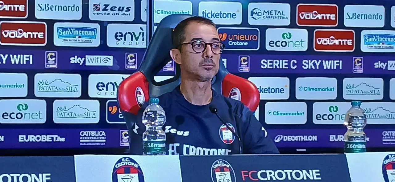 Verso Crotone-Giugliano, Longo:\u00A0«Dobbiamo sfruttare tutte le nostre qualità»\n