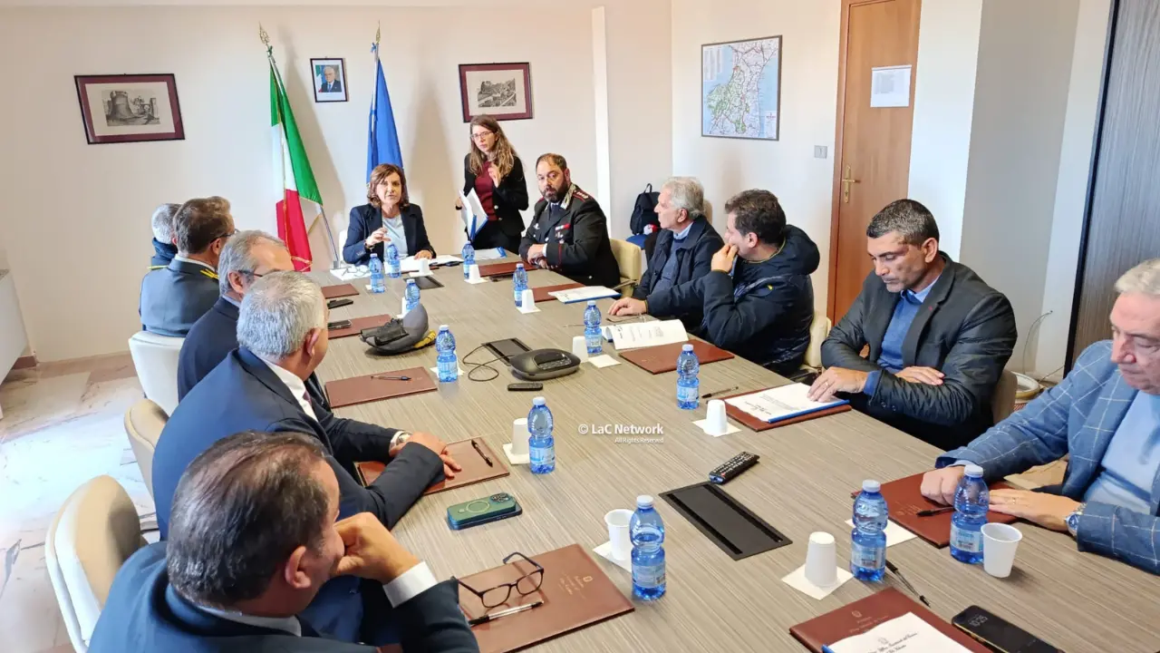 Firmato a Vibo il protocollo antimafia per il turismo: «Per le nuove attività controlli a tappeto e non più a campione»\n