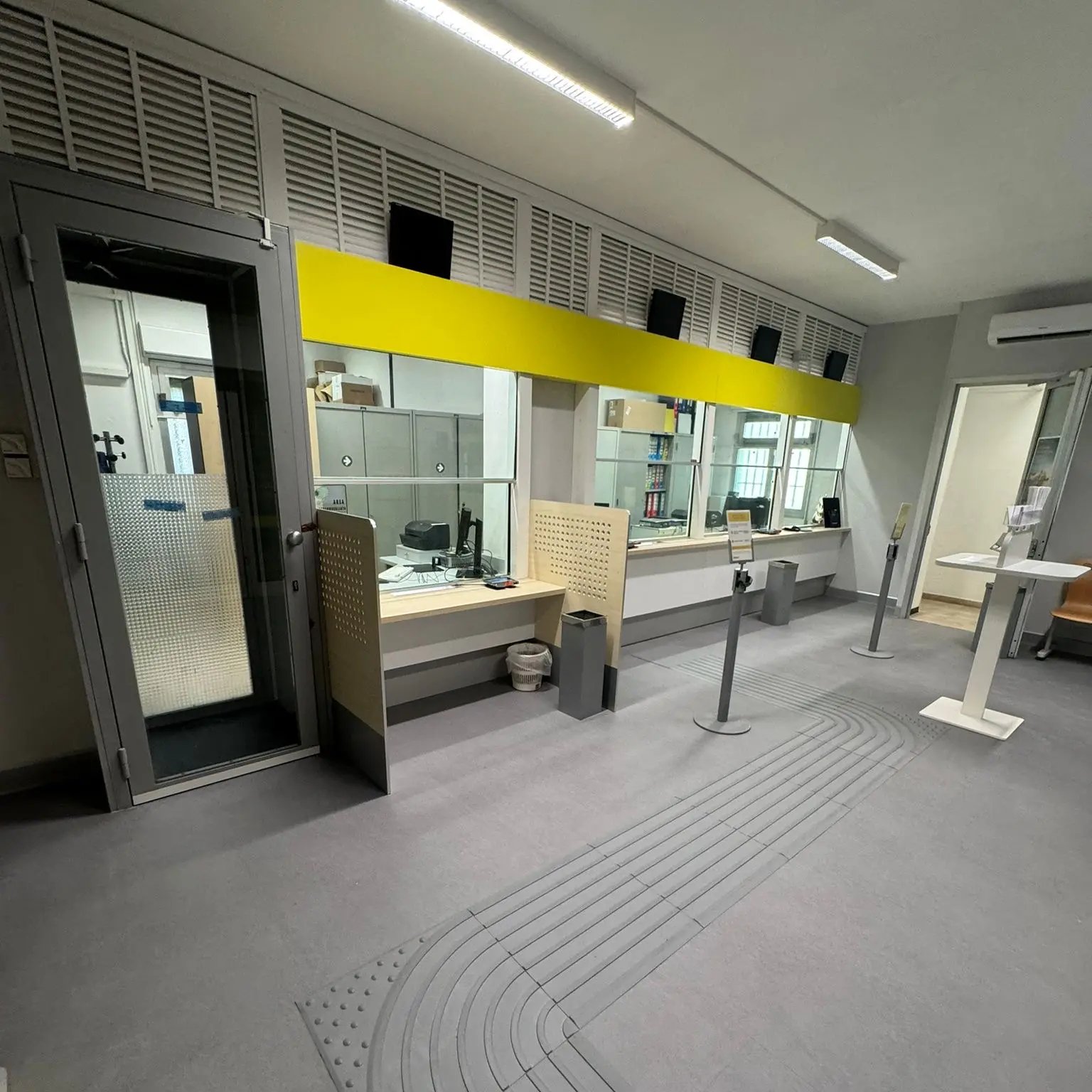 Cittanova, riapre l’ufficio postale dopo la ristrutturazione: ora certificazioni ANPR e servizi digitali con il progetto Polis\n