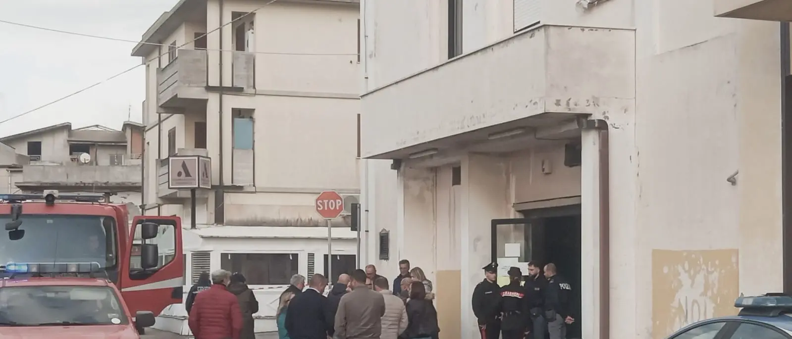 Clima di intimidazione in Calabria: violenza contro istituzioni e imprese, Avviso Pubblico richiama alla mobilitazione civile\n