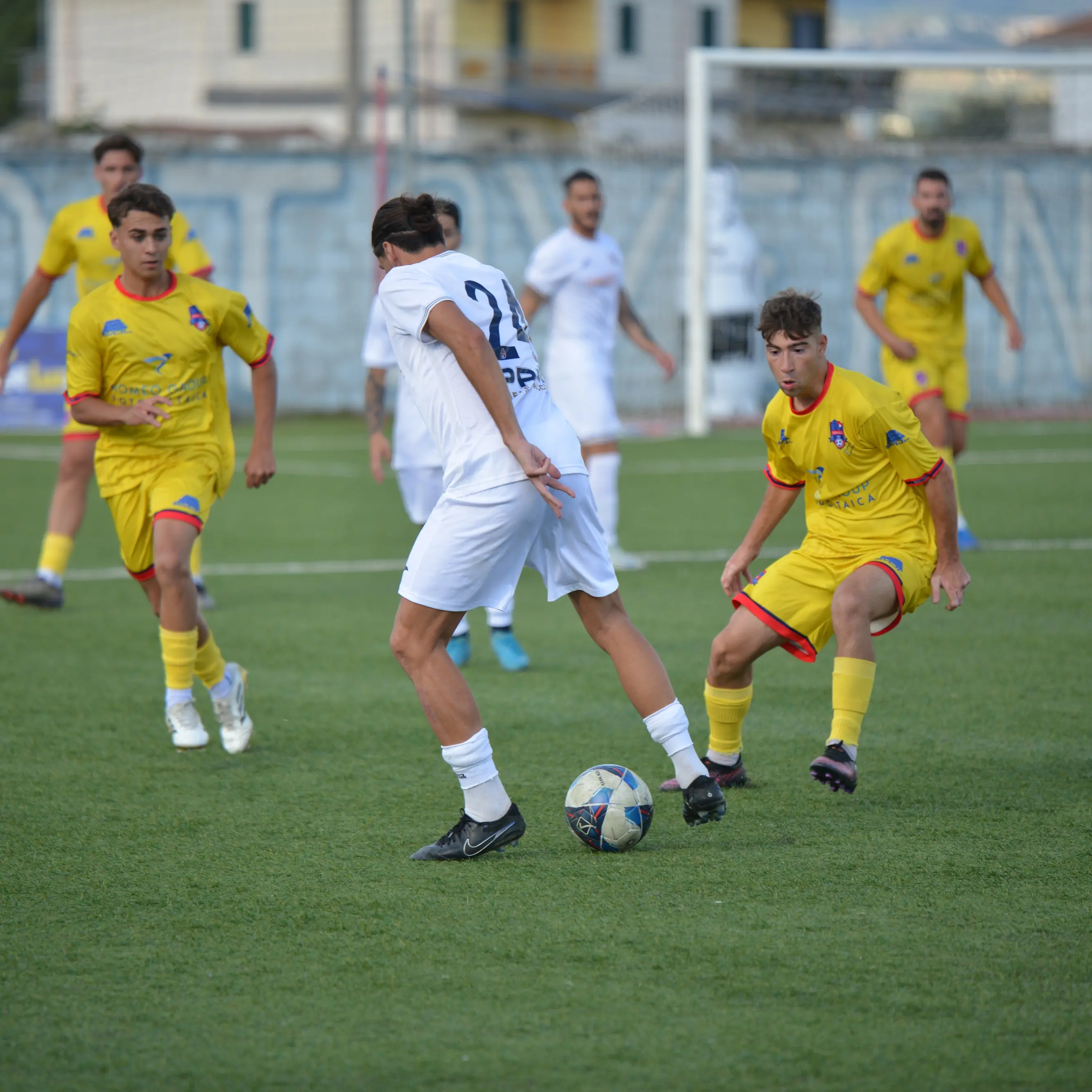 Eccellenza, la capolista Praiatortora sfida la Paolana. Riflettori su Rossanese-Dbr Luzzi\n