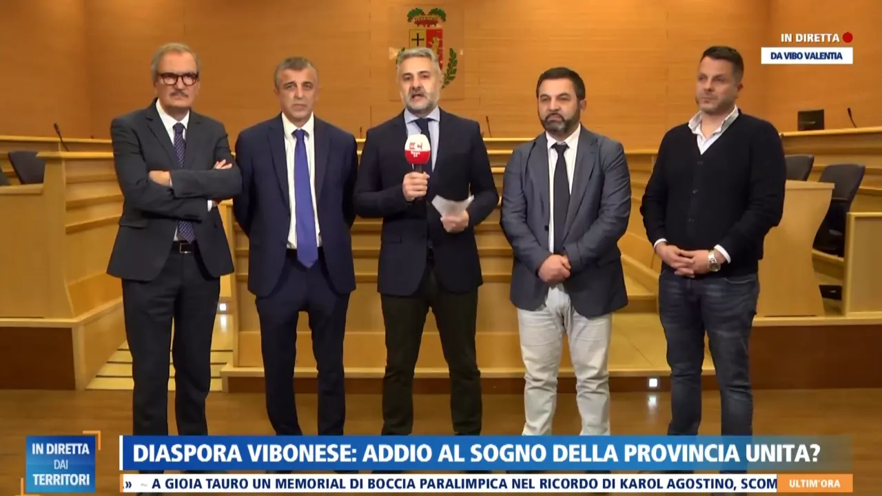 «La gente implora: “Non portatemi all’ospedale di Vibo”», confronto davanti alle telecamere di LaC sul desiderio di secessione\n
