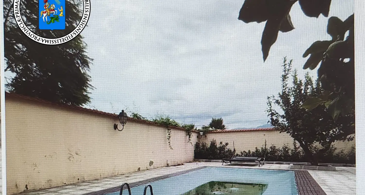 Polizia Locale Reggio Calabria: sequestrata una piscina costruita abusivamente\n