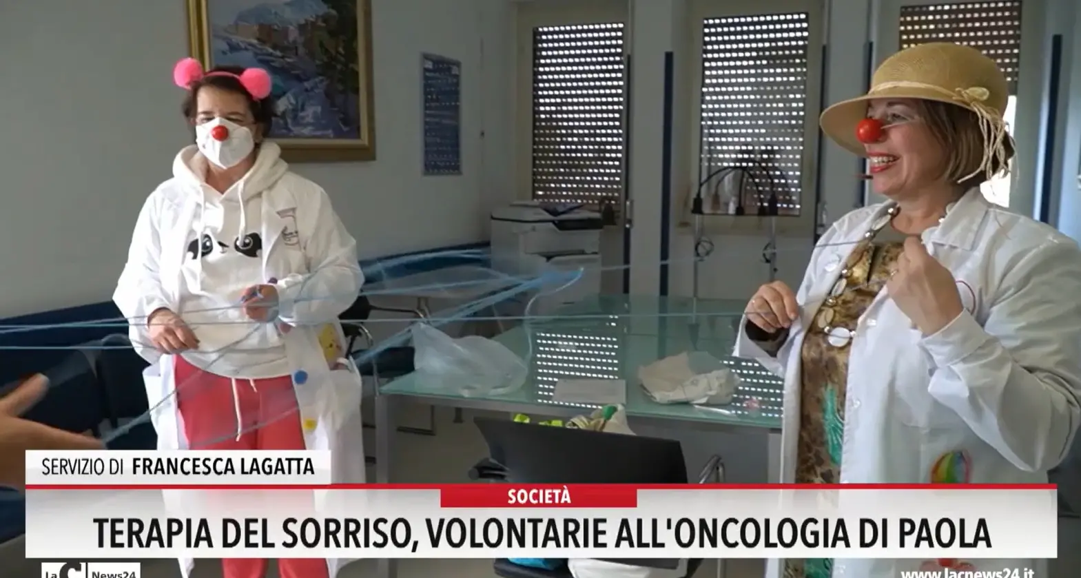 Terapie del sorriso, volontarie all'oncologia di Paola