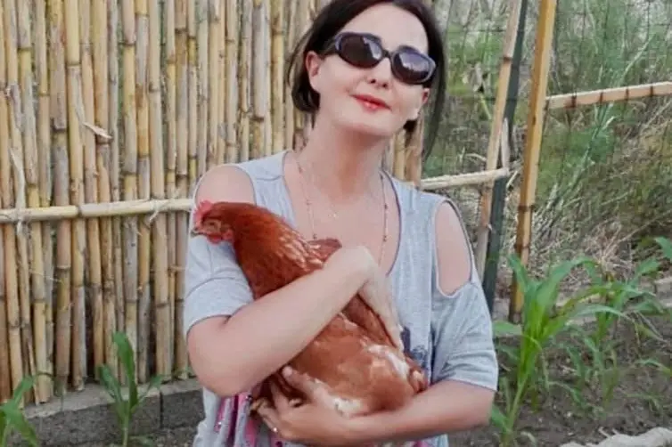 Lascia\u00A0Milano per vivere in Calabria, la scelta di Ginevra: «Qui una ricchezza che nessuna multinazionale può comprare»\n