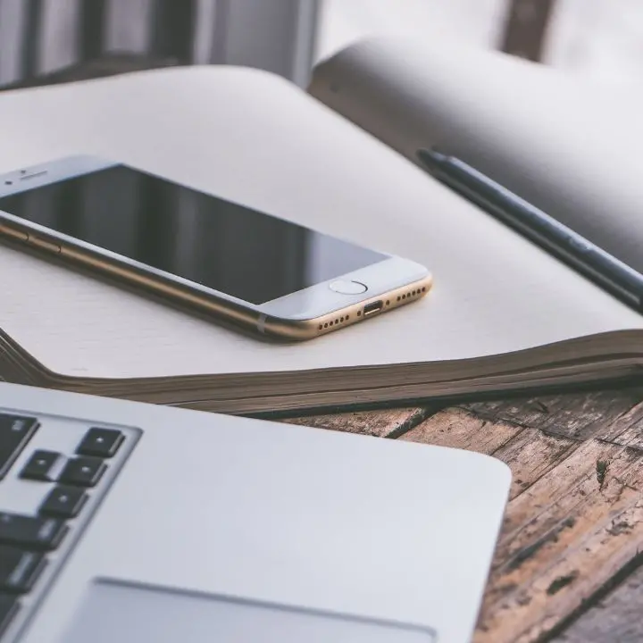 Giornalisti zittiti\u00A0e inchieste sotto attacco, libertà di stampa e democrazia\u00A0mai così a rischio (non solo) in Italia\n