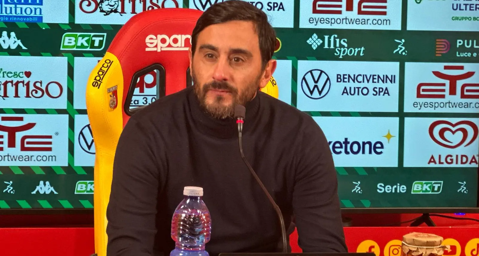 Il Catanzaro torna alla vittoria contro la Virtus Entella (3-2), Aquilani: «Presa una rete su rigore e poi un eurogol. Nei 90 minuti però abbiamo meritato noi»\n\n\n