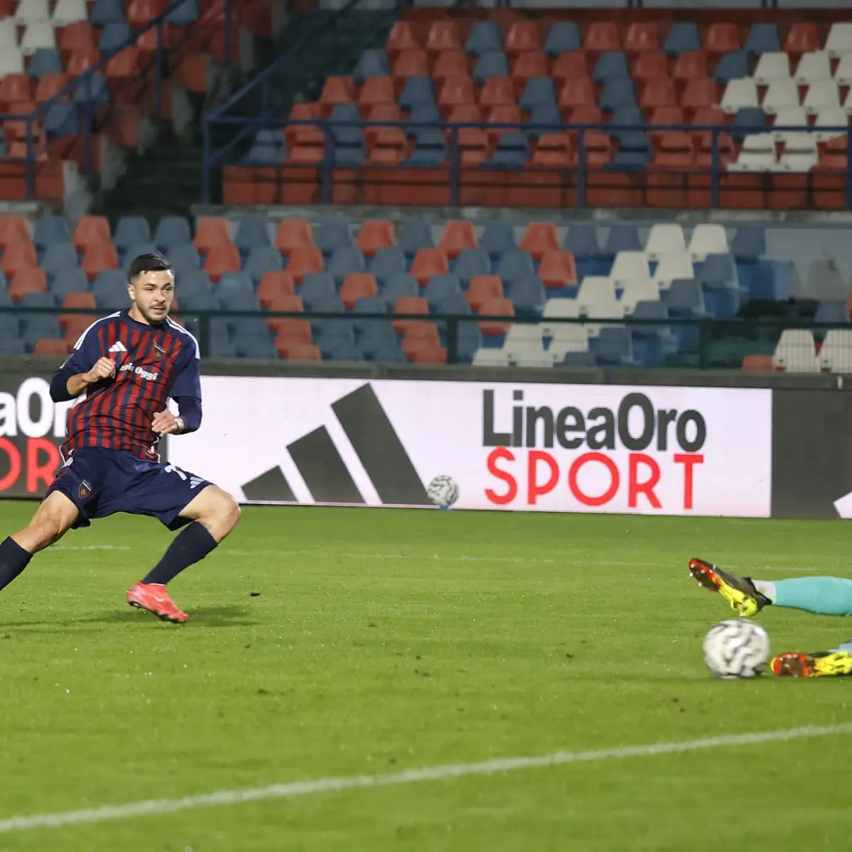 Foggia-Cosenza, chi gioca terzino? Possibile conferma per Cannavò\n