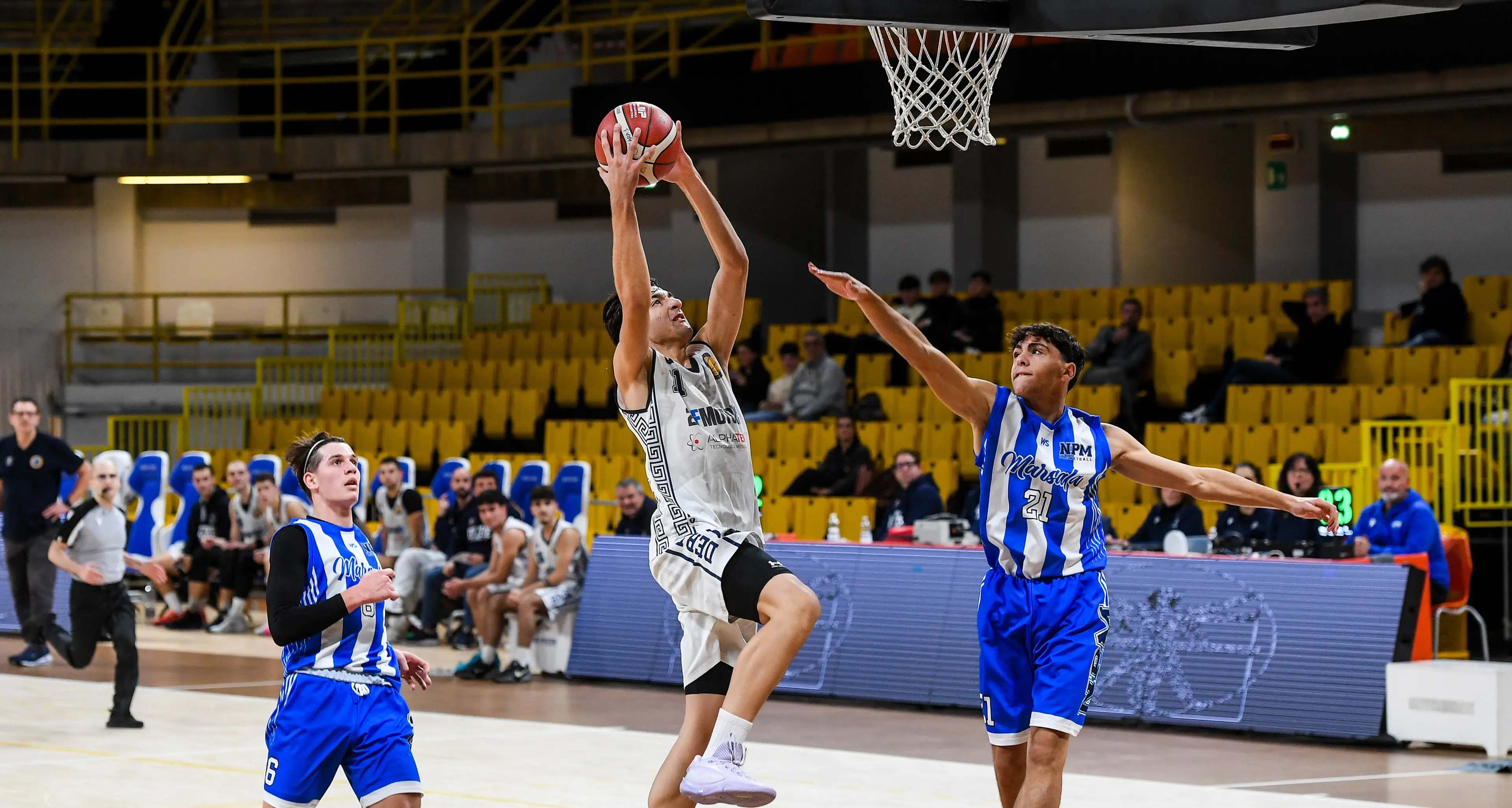 La Dierre Reggio Calabria travolge Marsala e vola in vetta alla classifica\n