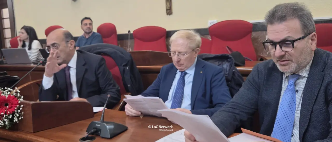 Sanità, l’associazione Ali di Vibonesità alza il tiro: «Commissari Asp si dimettano per manifesta incompetenza»\n