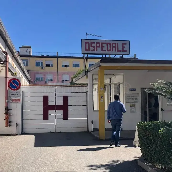 Vibo, la commossa lettera di un paziente che ringrazia il reparto di Chirurgia dello Jazzolino\n