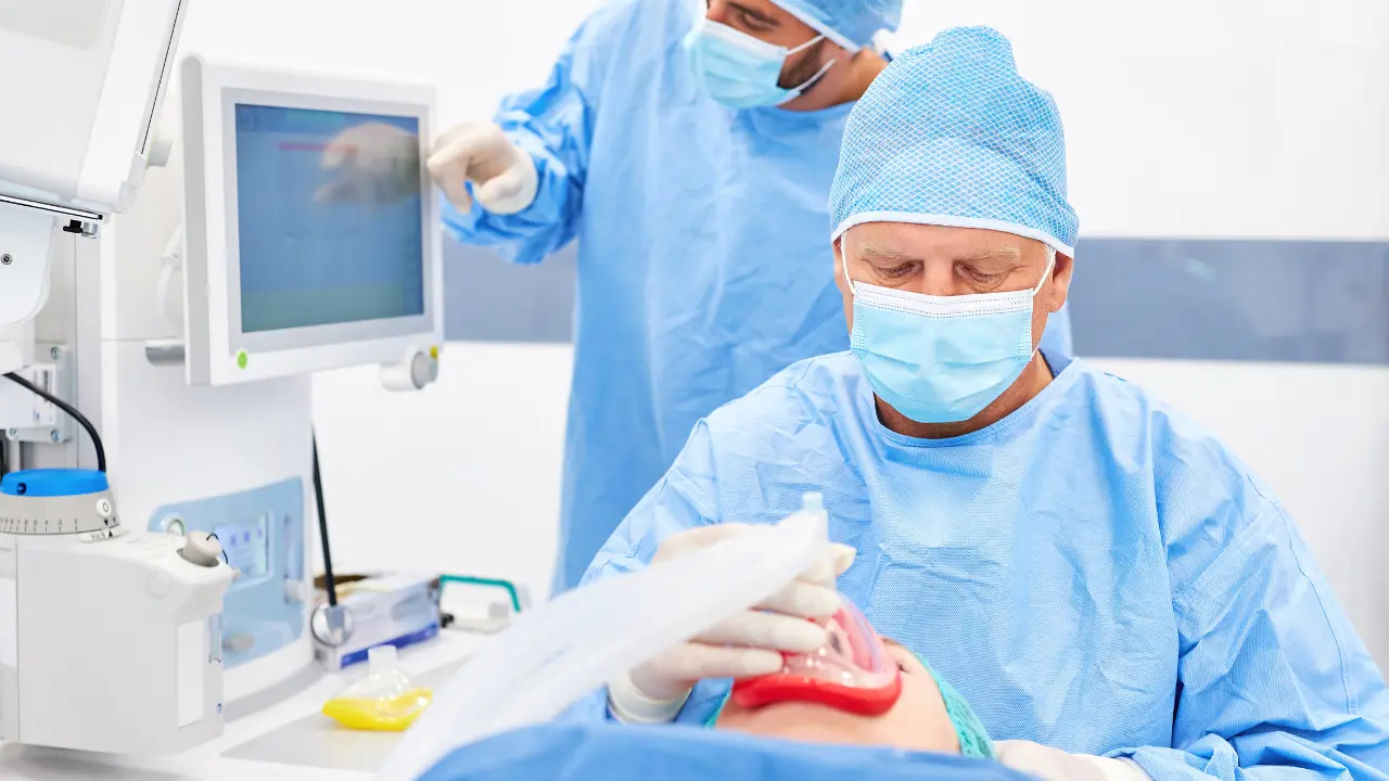 Sanità vibonese nel caos, dall’Asp di Catanzaro arrivano gli anestesisti a 100 euro l’ora\n