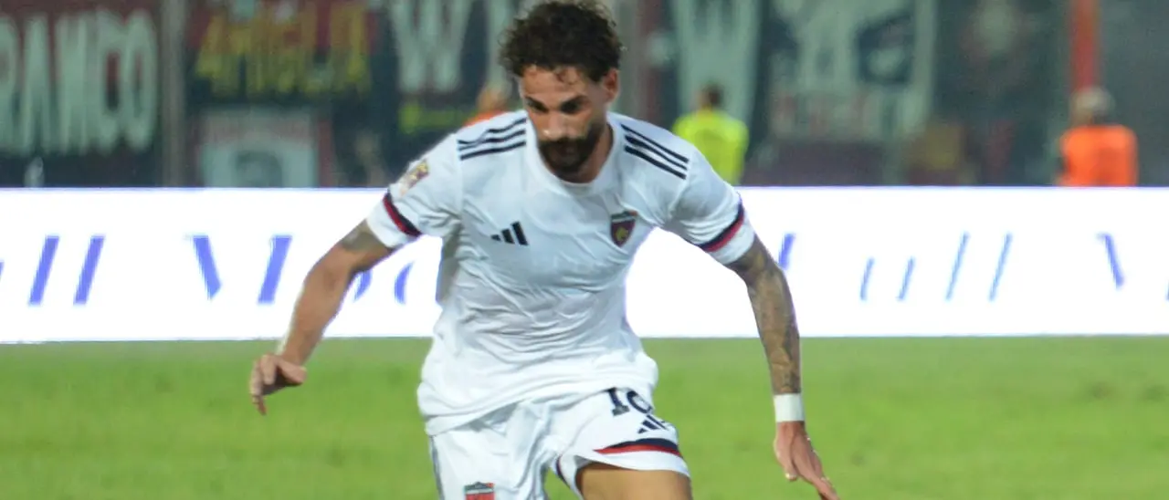 Foggia-Cosenza:\u00A0serata horror per Garritano,\u00A0Ricciardi unica luce\n