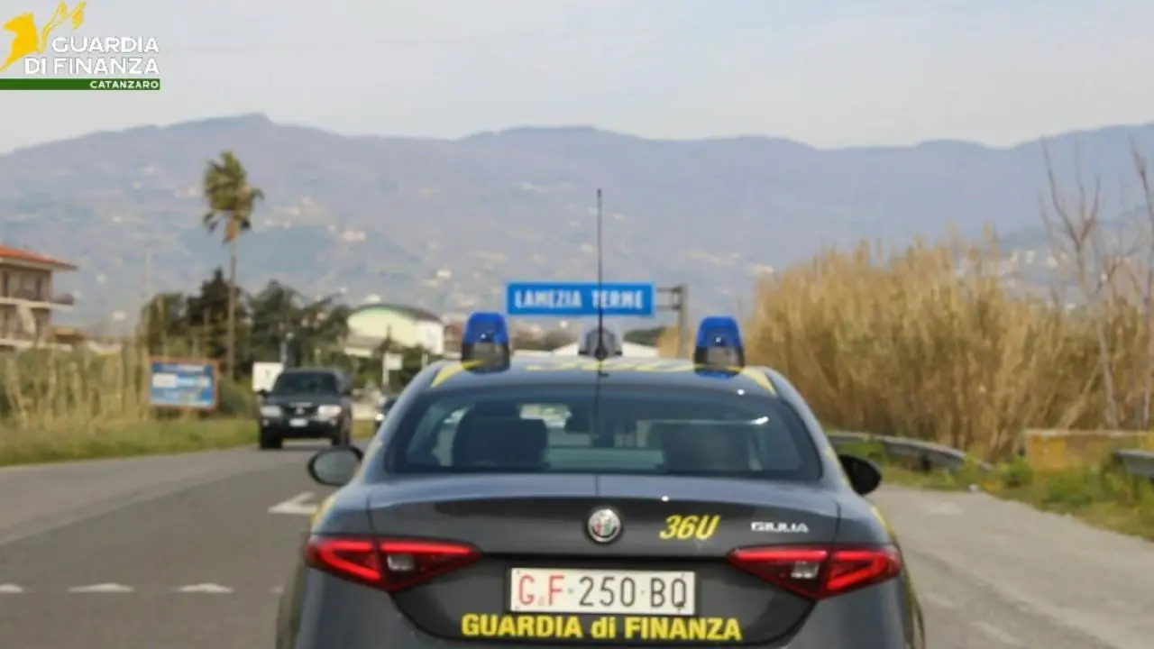 Lamezia Terme, sequestrati crediti d’imposta inesistenti del superbonus\u00A0per oltre un milione di euro\n