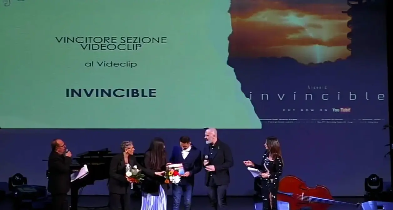 Falcomatà esalta i successi dei Biovoid, band reggina vincitrice ai Festival del cinema di Salerno e L’Aia\n