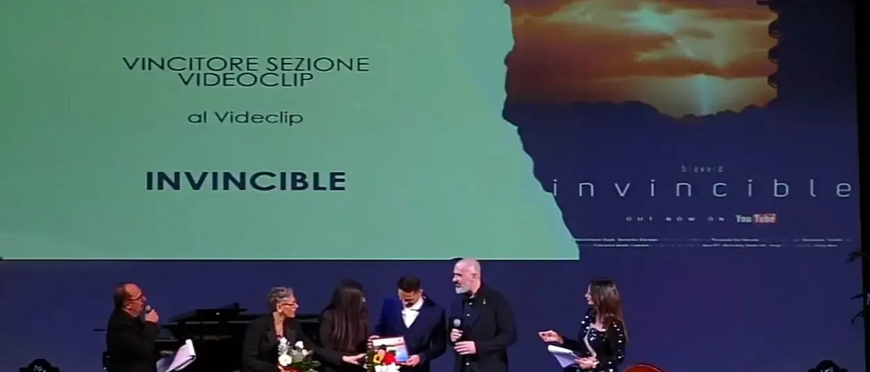 Falcomatà esalta i successi dei Biovoid, band reggina vincitrice ai Festival del cinema di Salerno e L’Aia\n