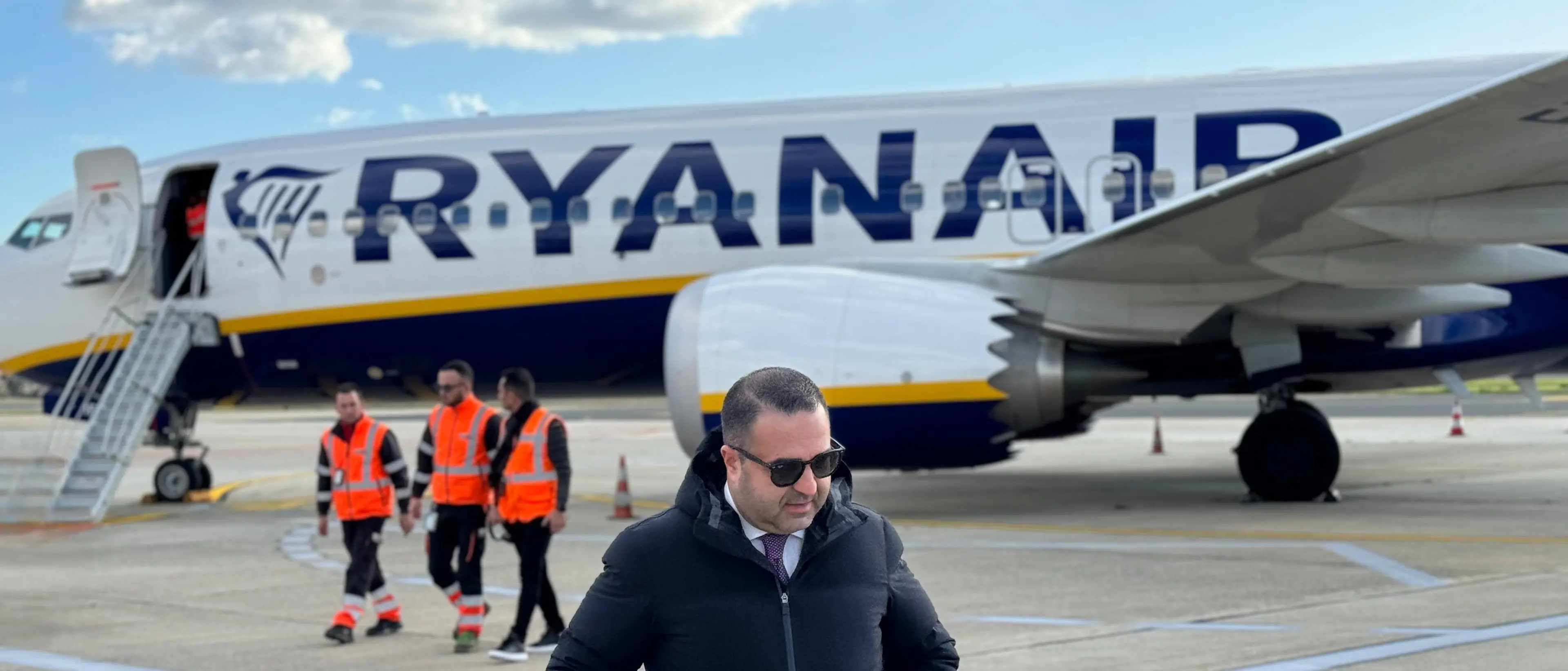 «Novecentomila passeggeri in 11 mesi»: Cannizzaro celebra il record dell’Aeroporto di Reggio Calabria\n